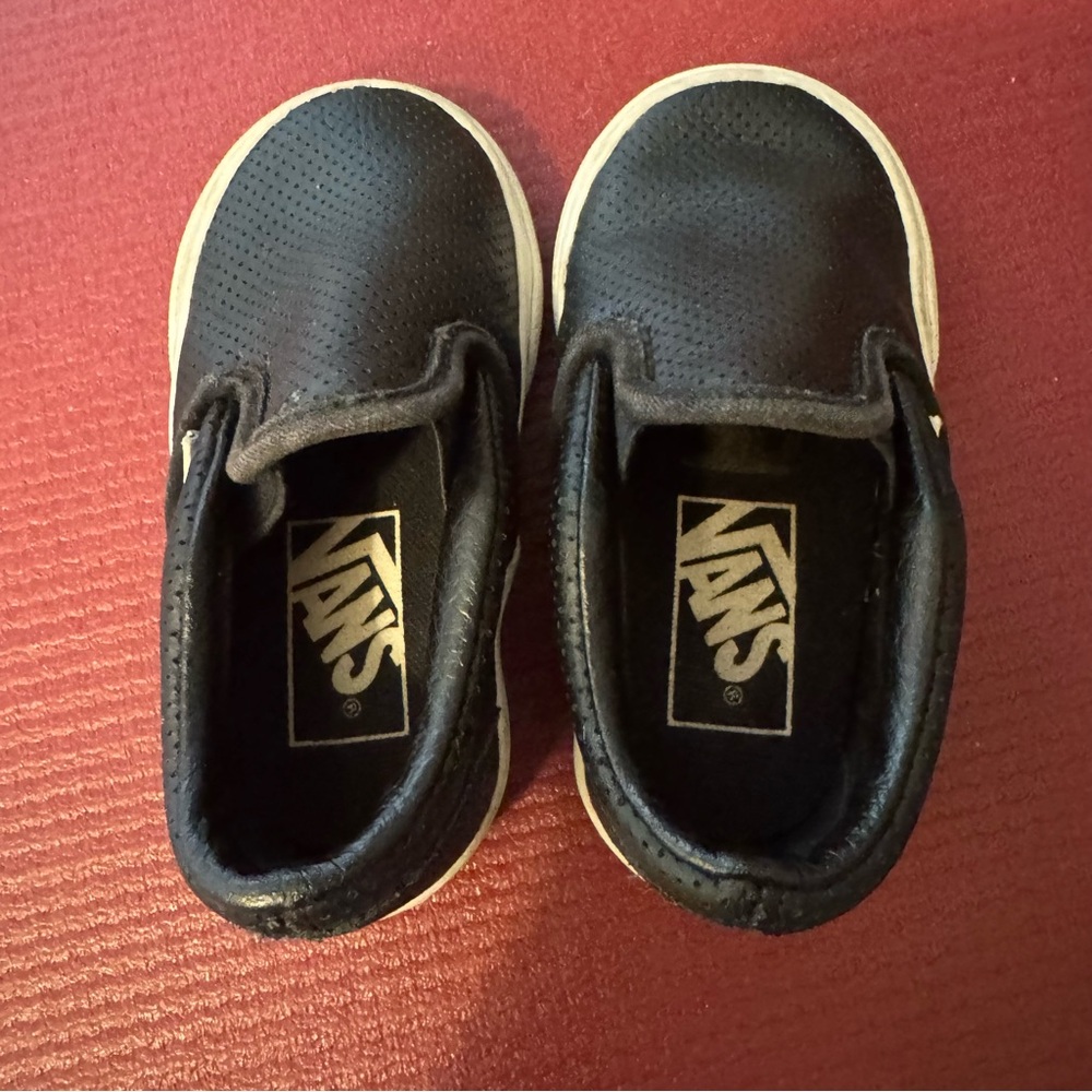 Vans Off The Wall Slip On Kids Black Shoes Size Toddler 5 Faux‎ Leather - Picture 3 of 6